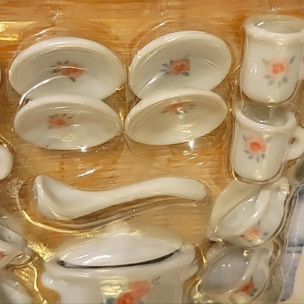 NEW in pkg Vintage Miniature 15-piece Porcelain Tea & Tureen Set
